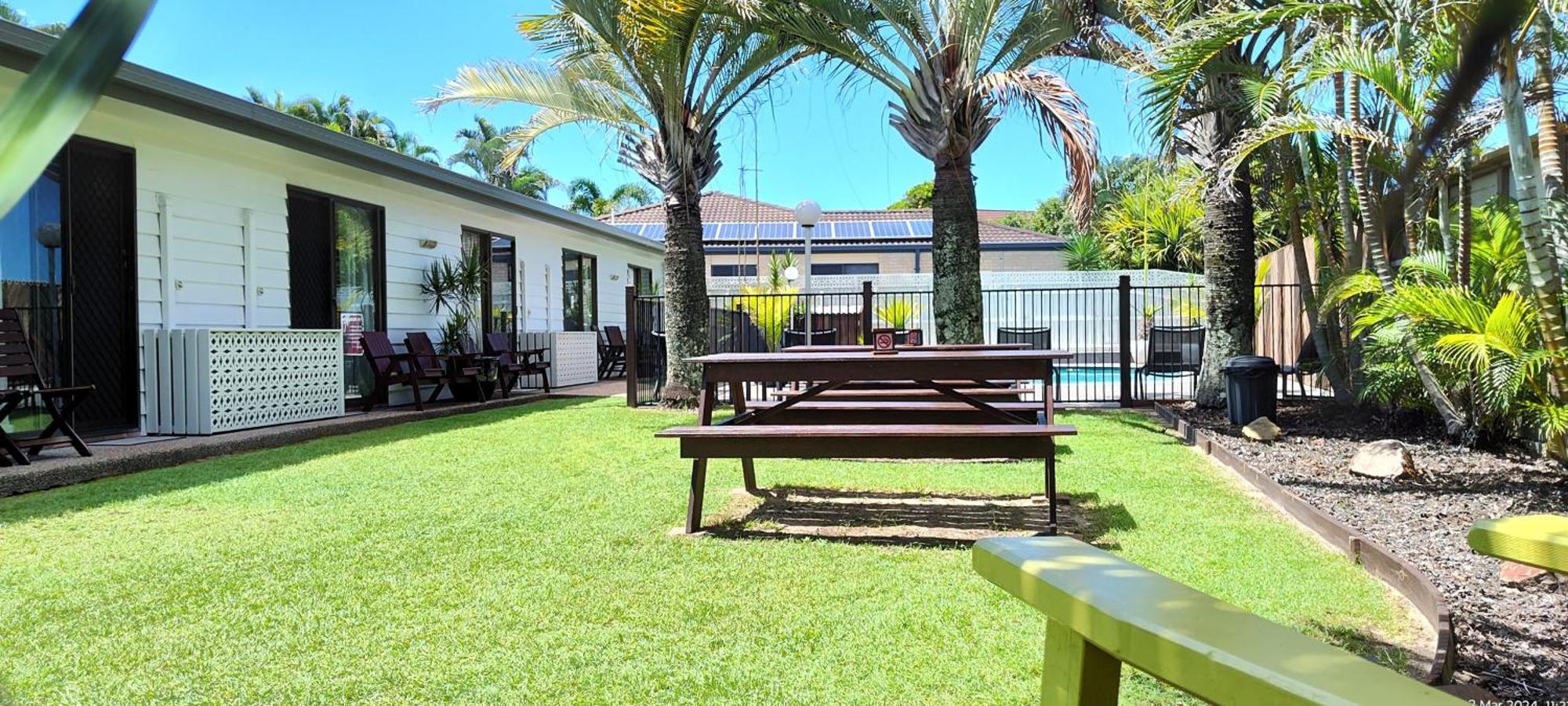 Pacific Palms Motor Inn Маркула Экстерьер фото