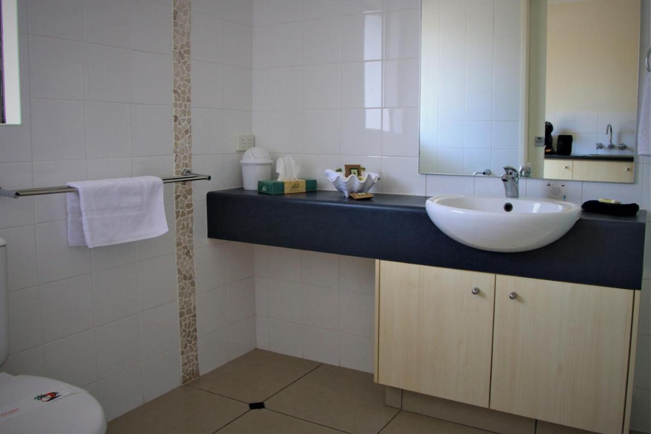 Pacific Palms Motor Inn Маркула Экстерьер фото